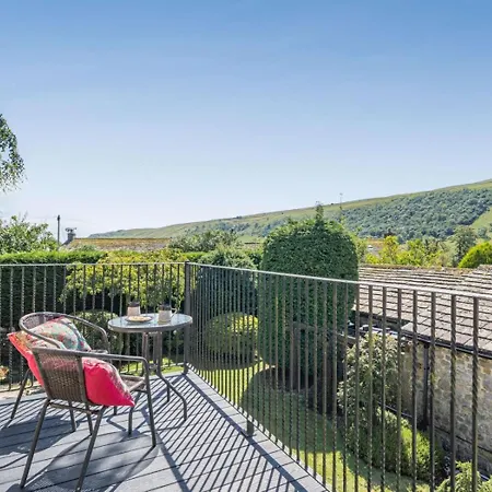 4 Bed In Skipton Oc-89095 Holiday home Starbotton