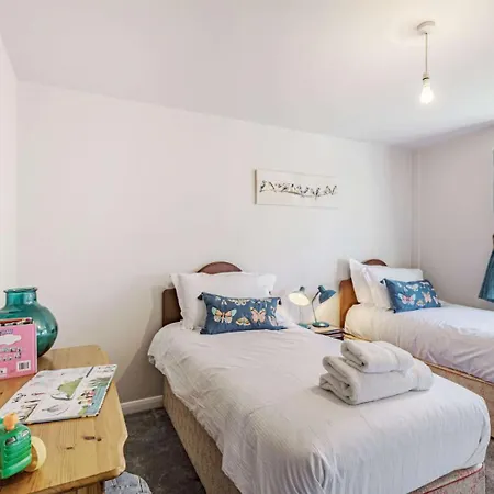 Holiday home 4 Bed In Skipton Oc-89095 Starbotton