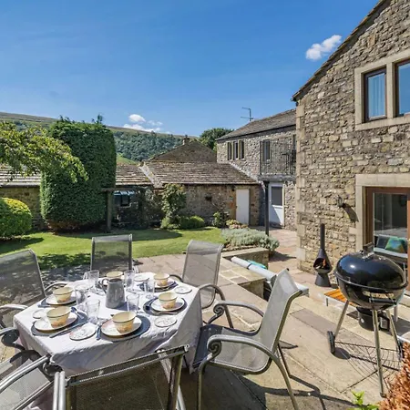 4 Bed In Skipton Oc-89095 Holiday home